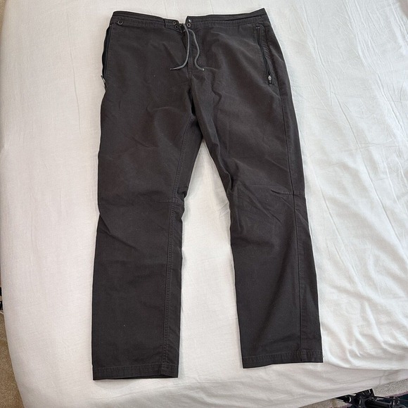 Roark Jogger Pants Men’s 38 Black Zip Drawstring Adjustable Active Gym - Picture 1 of 7